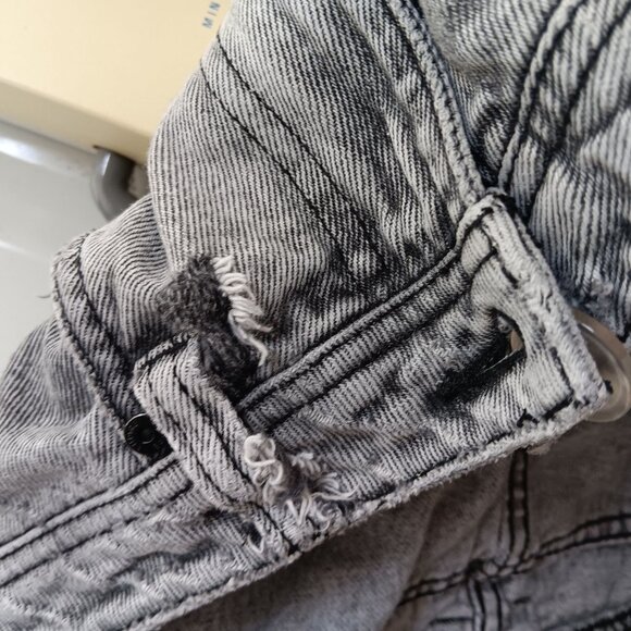 Vintage Y2K Empyre Relax Distressed Gray Denim Jeans Size 33 36x31 Fit - Picture 11 of 11